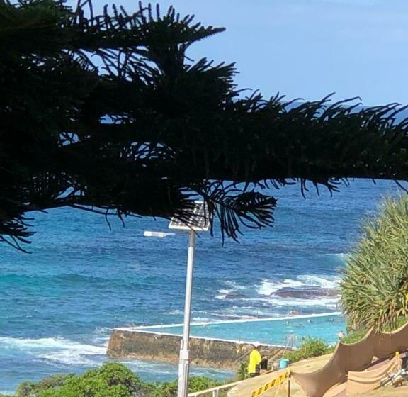 带2个卧室带海景的公寓, Bondi 38 Serviced Apartments