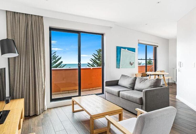 Apartamento 2 Dormitórios Vista Mar, Bondi 38 Serviced Apartments