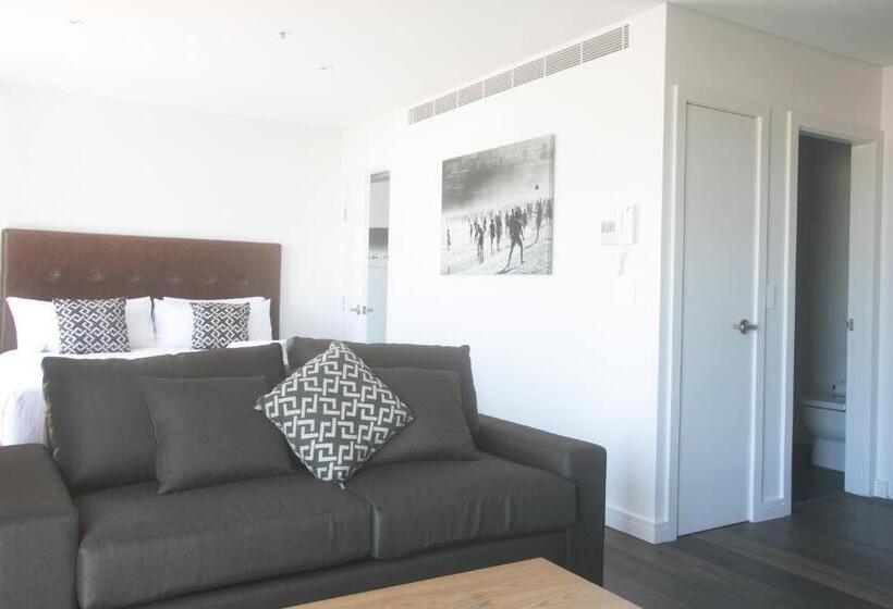 استودیو استاندارد با چشمانداز دریا و بالکن, Bondi 38 Serviced Apartments