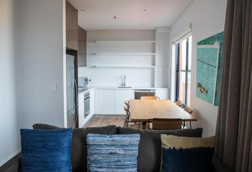 Apartamento 2 Dormitórios Vista Mar, Bondi 38 Serviced Apartments
