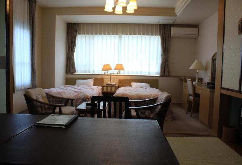 غرفة قياسية, Irodori Koyo