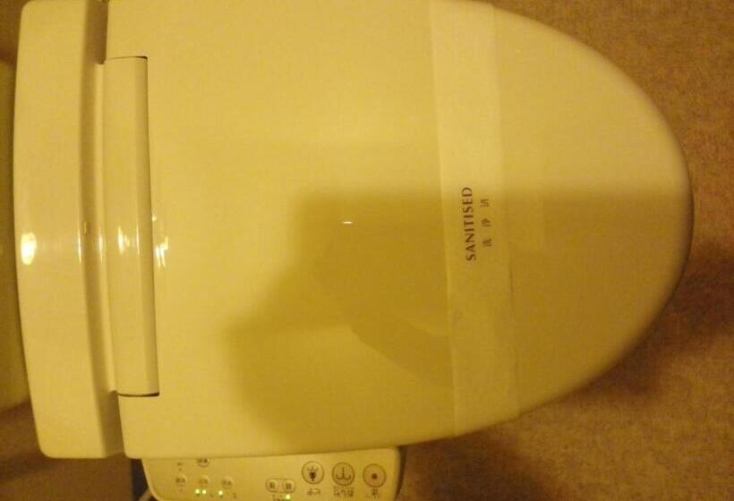 غرفة قياسية ثلاثية, Irodori Koyo