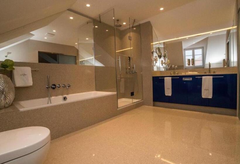 סוויטה דלוקס, Lemongarden  Adults Only