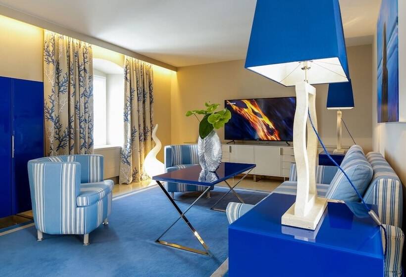 סוויטה דלוקס, Lemongarden  Adults Only