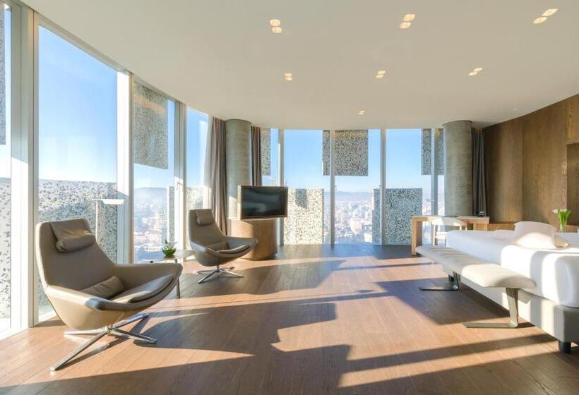 חדר דלוקס נוף לעיר, Maritim Hotel Plaza Tirana