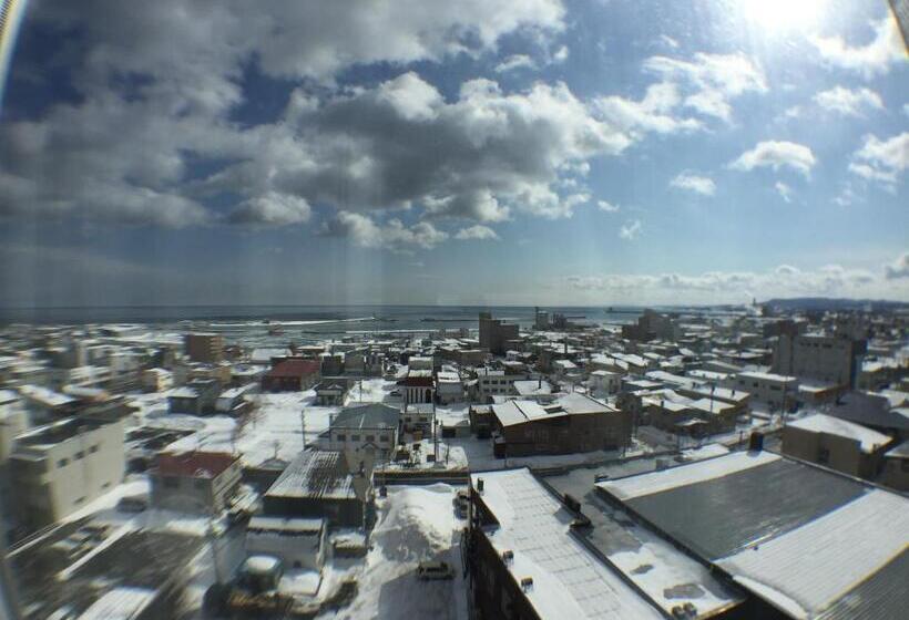 غرفة قياسية, Okhotsk Palace