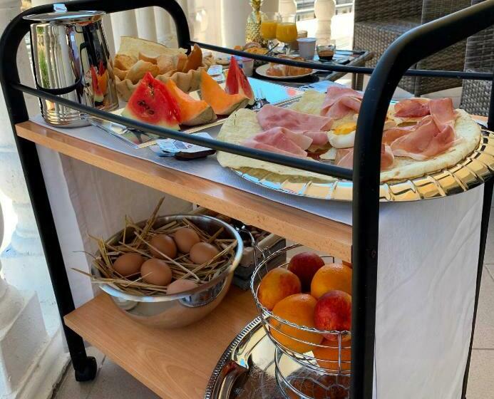 جناح جونيور, Palladium