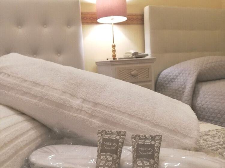 غرفة قياسية ثلاثية, Palladium