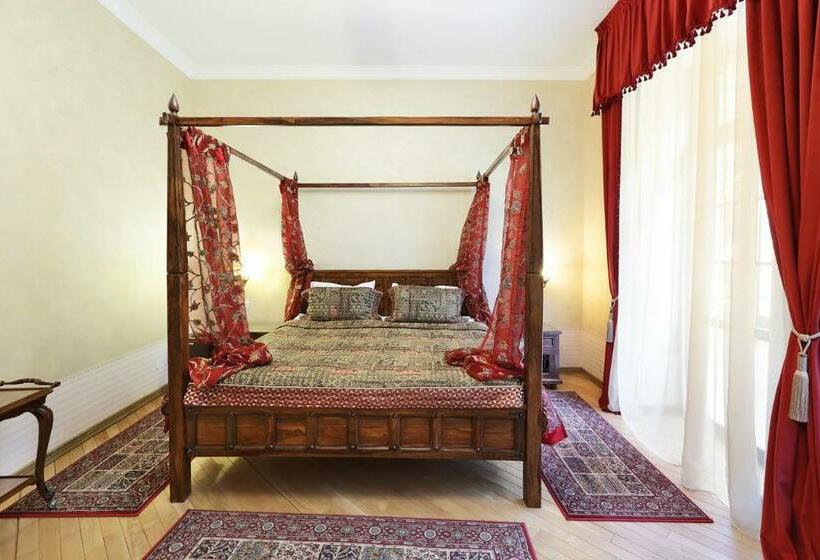 デラックスルーム, Regal 1880