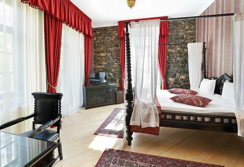Quarto Deluxe, Regal 1880