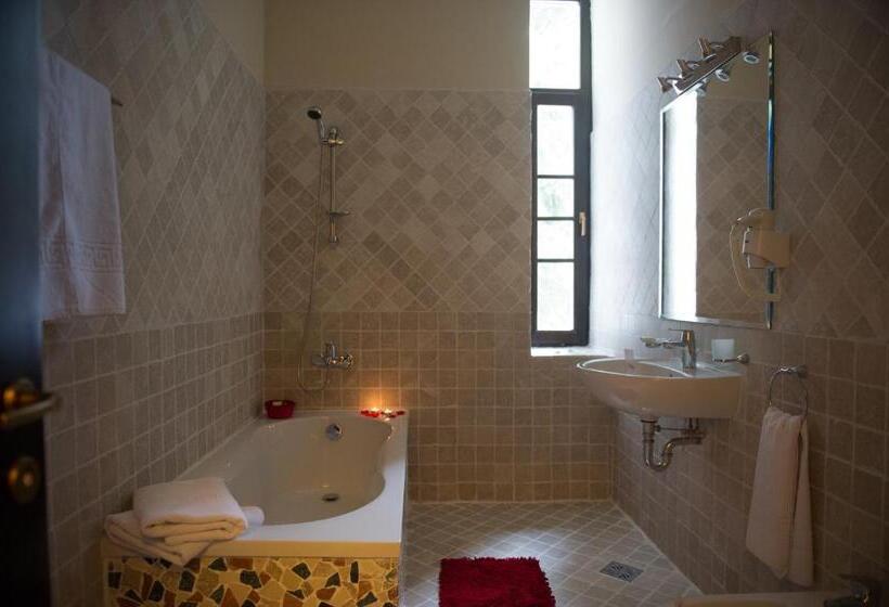 Номер Deluxe, Regal 1880