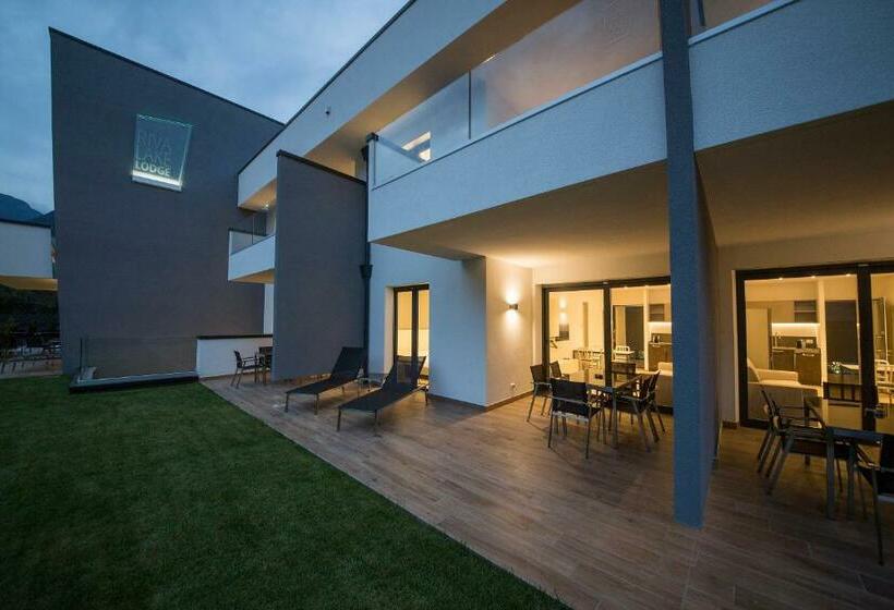 شقة غرفتين, Riva Lake Lodge