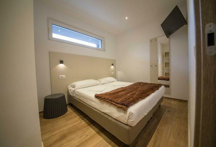 شقة غرفتين, Riva Lake Lodge