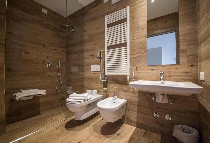 إستوديو قياسى, Riva Lake Lodge