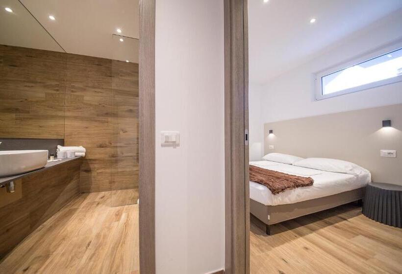 شقة غرفتين, Riva Lake Lodge