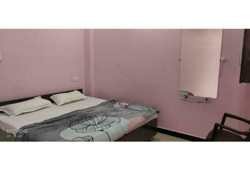 غرفة ديلوكس, Jai Shree Mahakal Guest House, Ujjain
