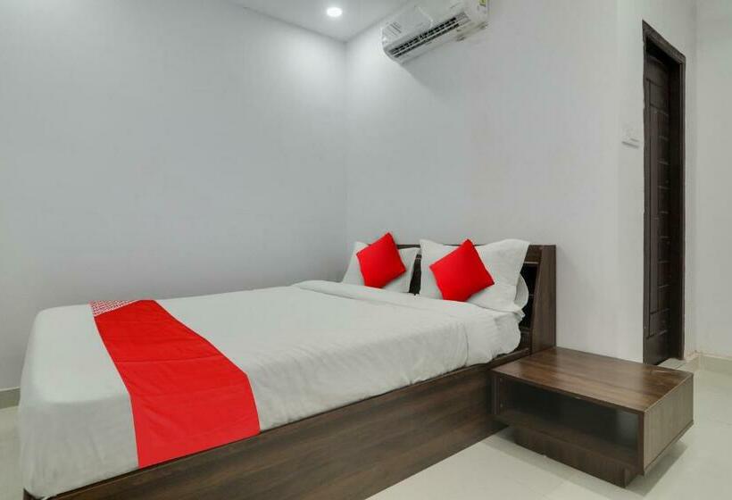 اتاق کلاسیک سه تخته, Super Oyo Flagship Prime Residency