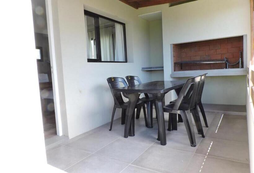 带1个卧室的带海景的公寓, Las Acacias Lasacaciasvaleriacomar