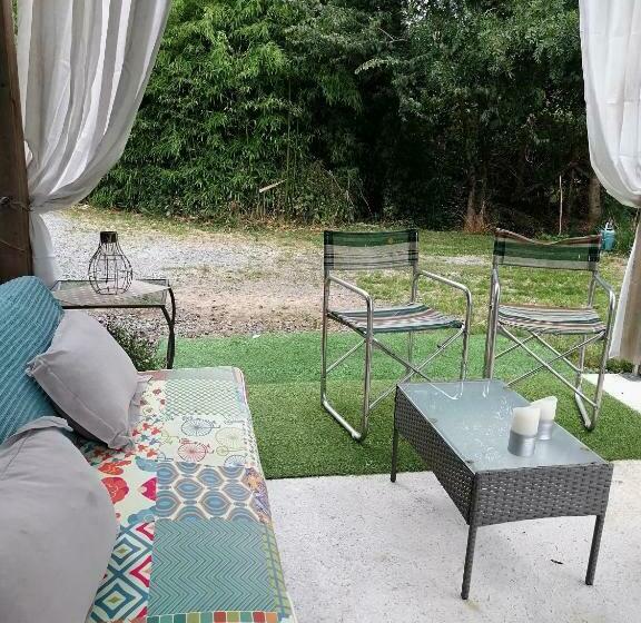 חדר סטנדרט, Chambre D Hôtes La Montjoie