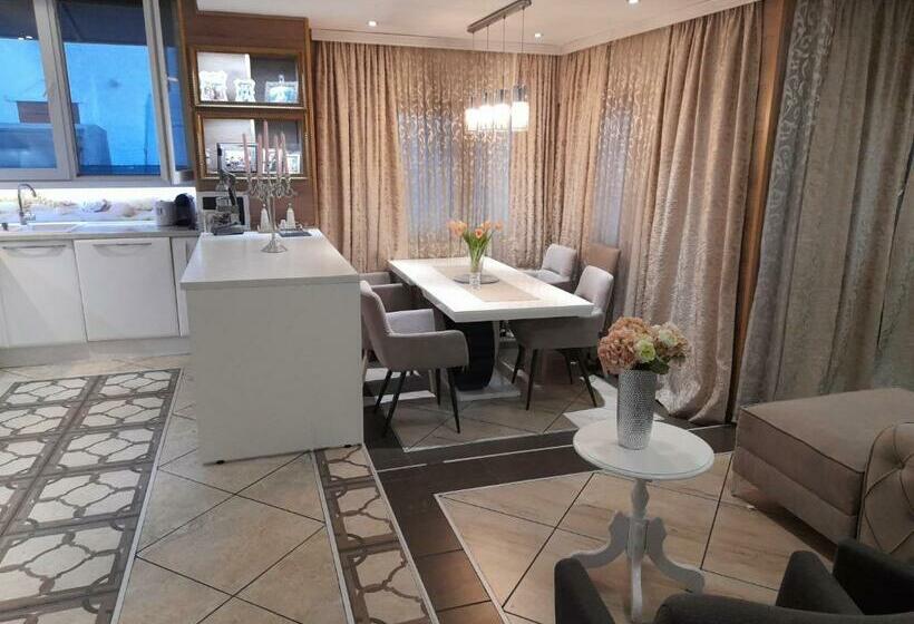 آپارتمان 3 خوابه, Maja Lux Apartment