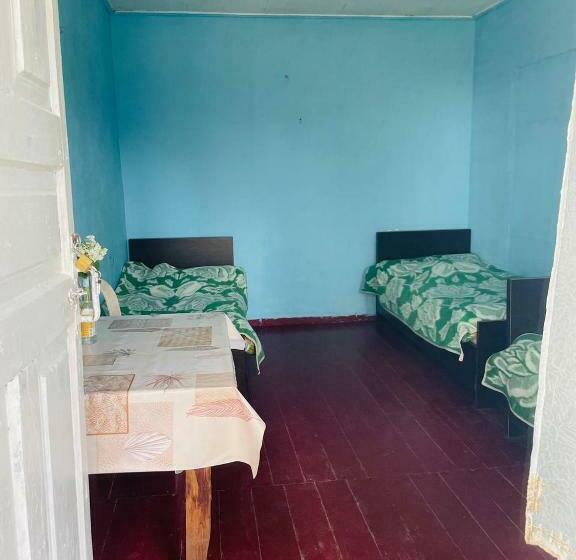 اتاق اکونومی, Guesthouse   Loni