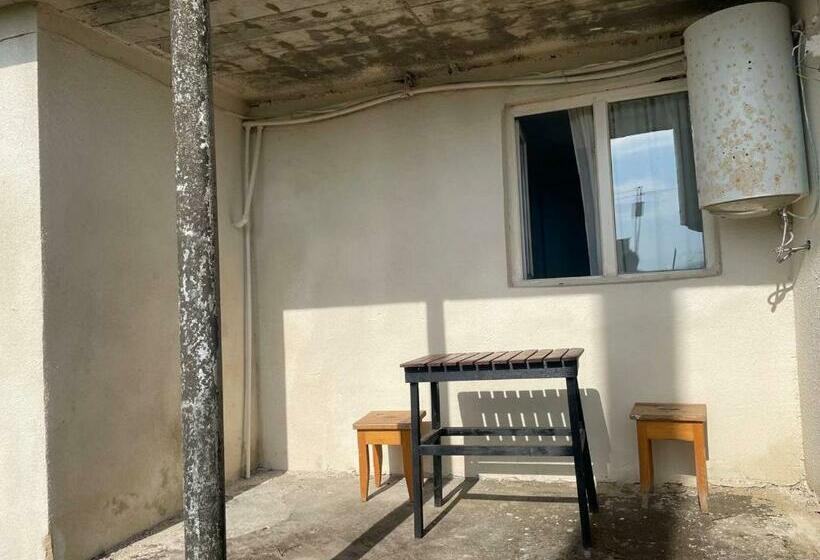 Economy Triple Room, Guesthouse   Loni