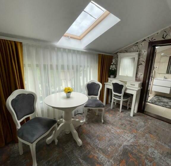 חדר משפחתי דלוקס, Pensiunea Alexolar New One