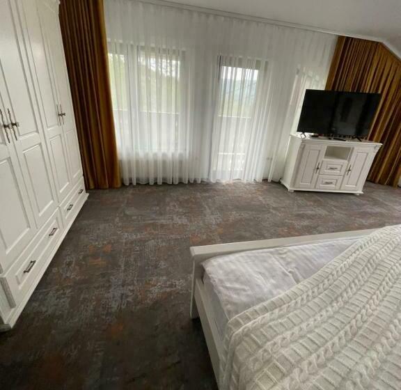 חדר משפחתי דלוקס, Pensiunea Alexolar New One