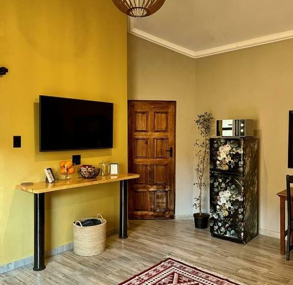 コンフォートルーム, Seven Olives