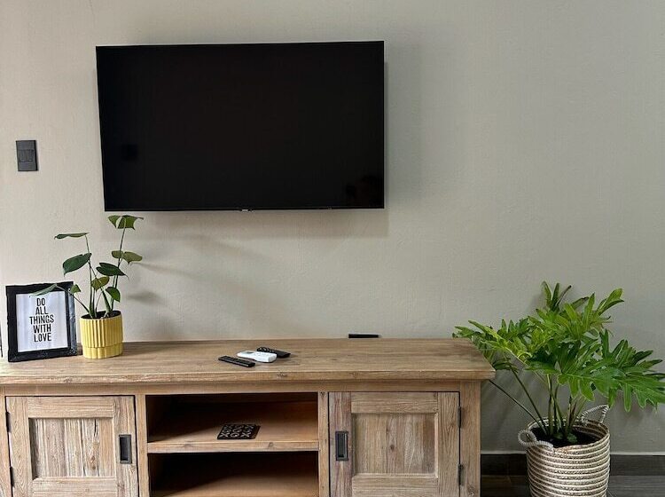 コンフォートルーム, Seven Olives