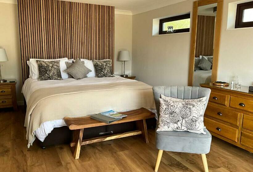 带大床的高级房间, The Garden Room At Amelia Cottage