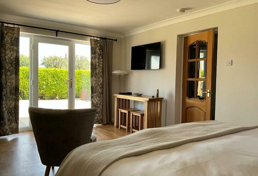 带大床的高级房间, The Garden Room At Amelia Cottage