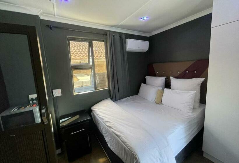 غرفة قياسية, Mino Guest House