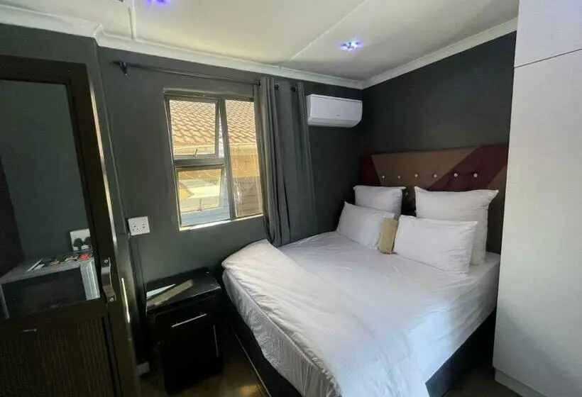 スタンダードルーム, Mino Guest House