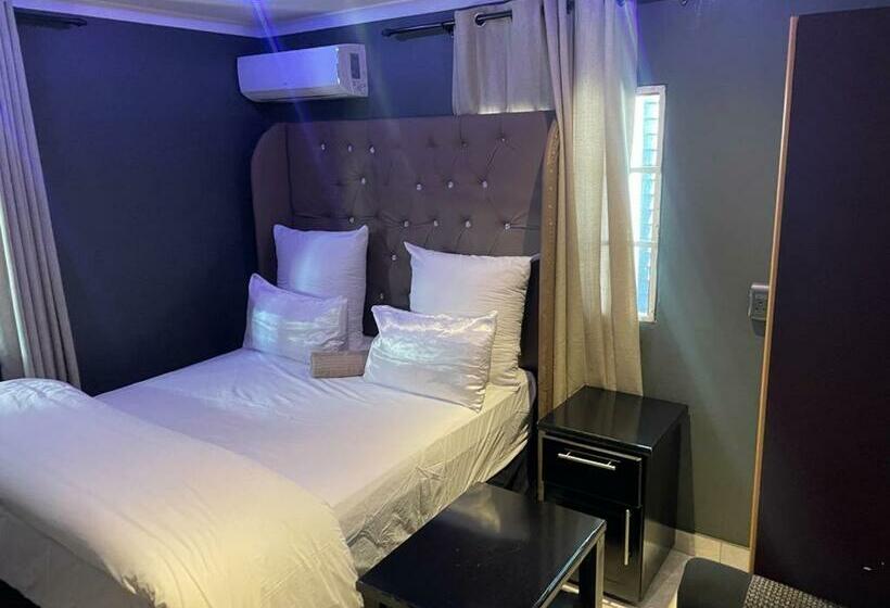 غرفة قياسية, Mino Guest House