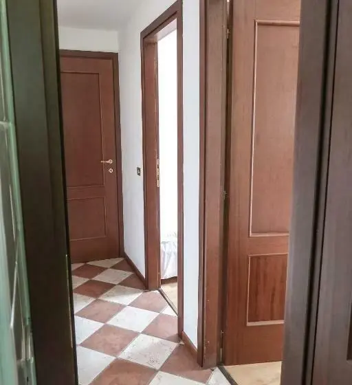 ２ベッドルームアパートメント, Villa Luzzago
