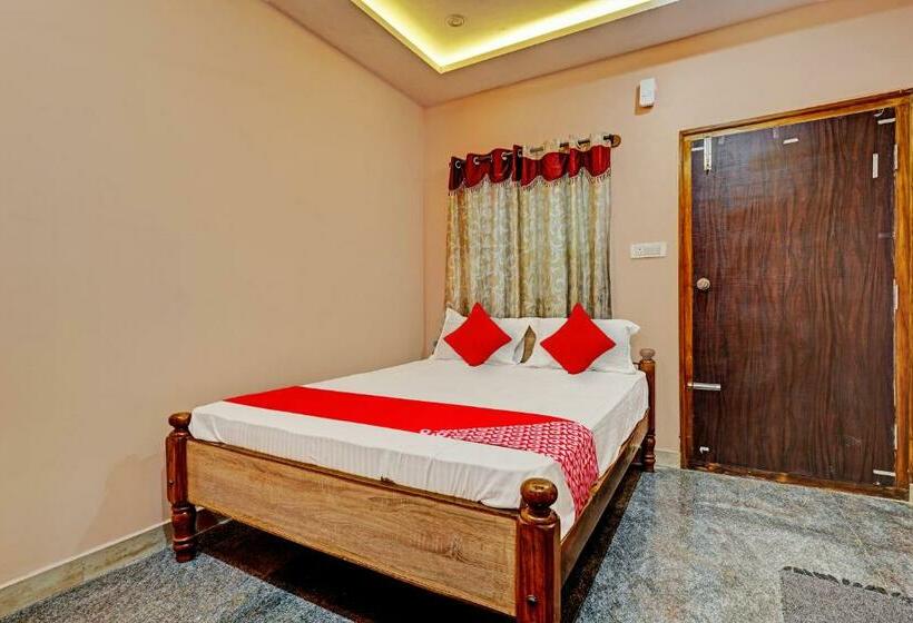 חדר קלאסי לשלושה, Oyo Flagship Mr Lodge