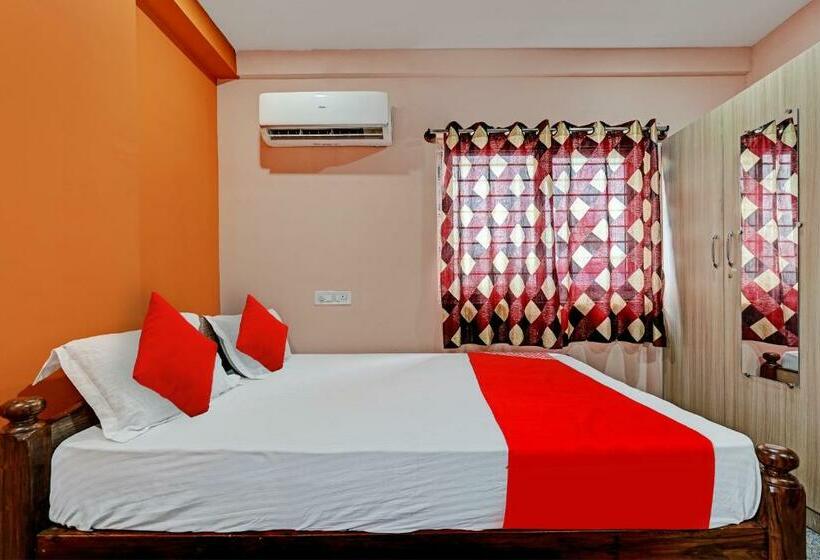 חדר קלאסי לשלושה, Oyo Flagship Mr Lodge