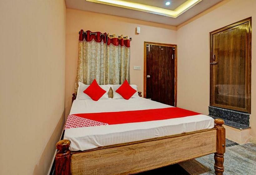 חדר קלאסי לשלושה, Oyo Flagship Mr Lodge