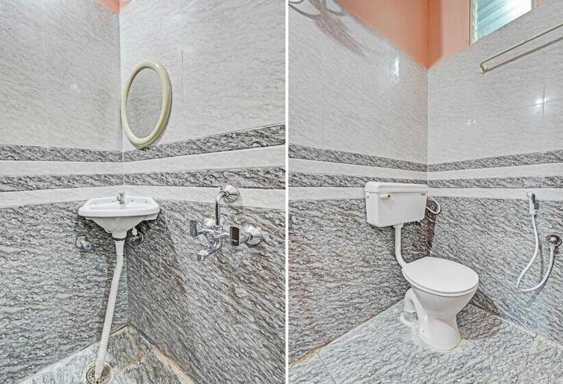 חדר קלאסי לשלושה, Oyo Flagship Mr Lodge