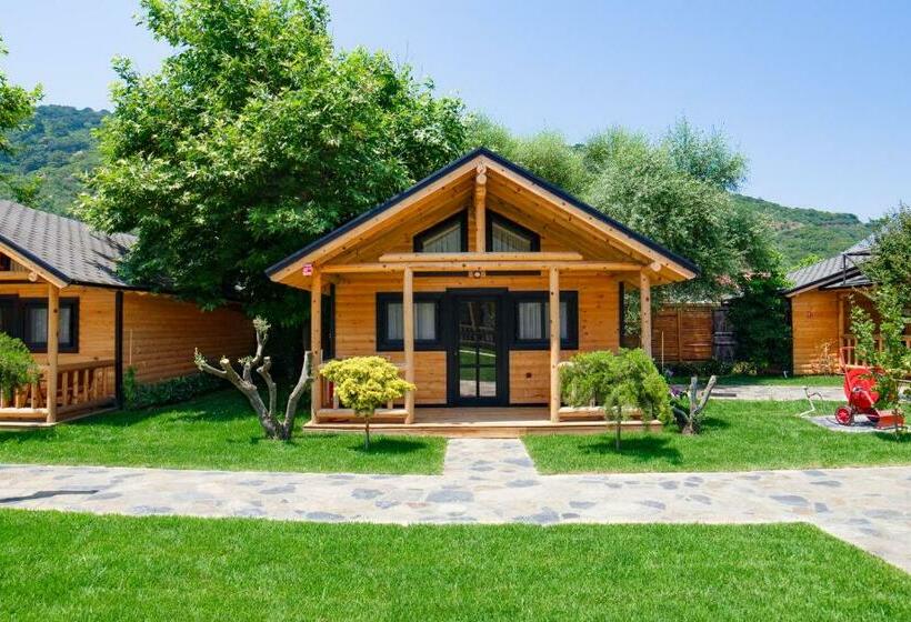 בקתה סטנדרטית, Mukha Ormanli