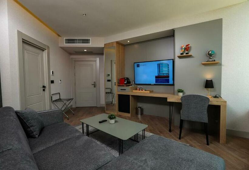 חדר דלוקס עם מיטת קינג, Brand Business