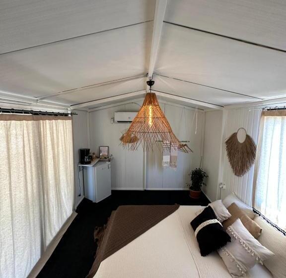 スタンダードインサイドビュールーム, Alpinia Houses&garden