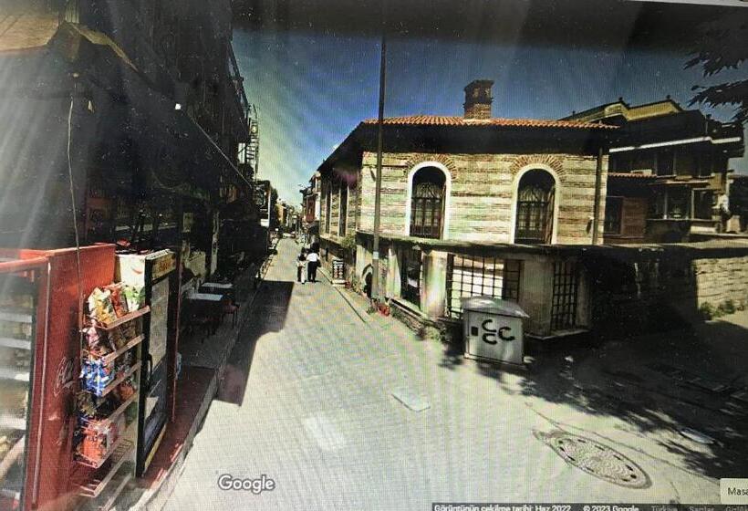 Quarto Estandar Individual, Halil Bey Konağı