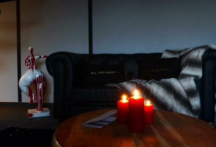 バスタブ付きスタンダードルーム, Love Room Spa L Impertinente