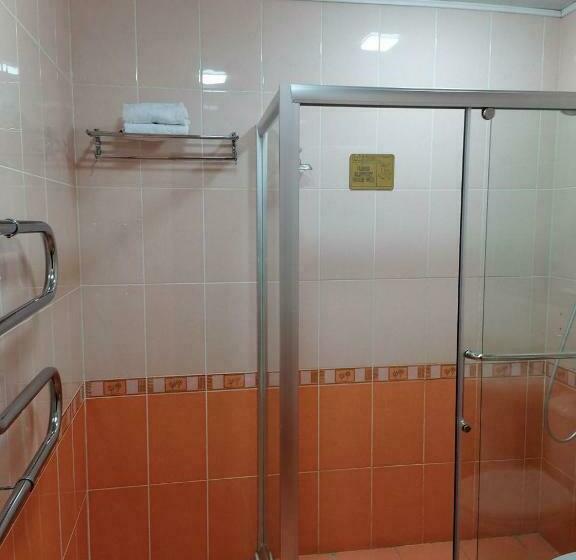 Номер Deluxe, Sarbon Plaza