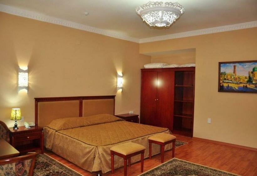 Номер Deluxe, Sarbon Plaza