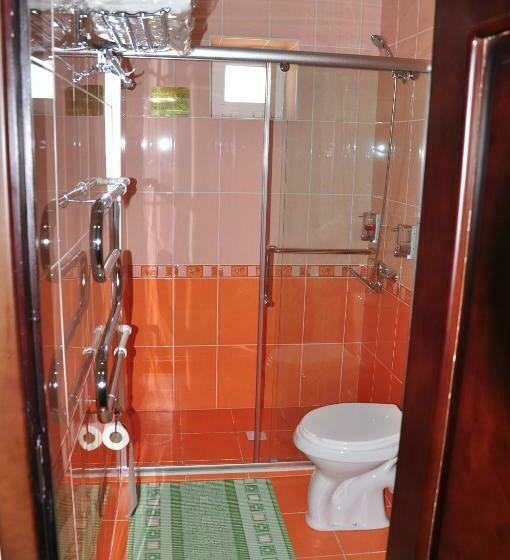 Номер Deluxe, Sarbon Plaza