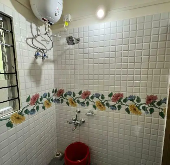 スーペリアールーム, Atithya Lodge