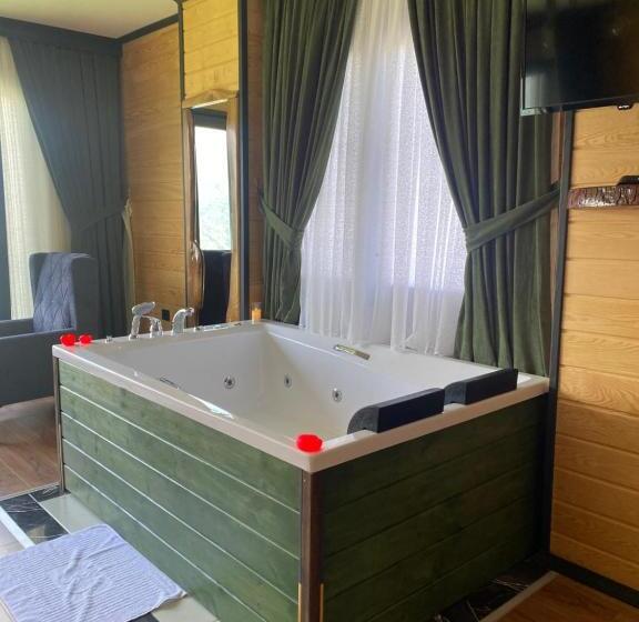 マウンテンビュースイート, Soonsuitapart